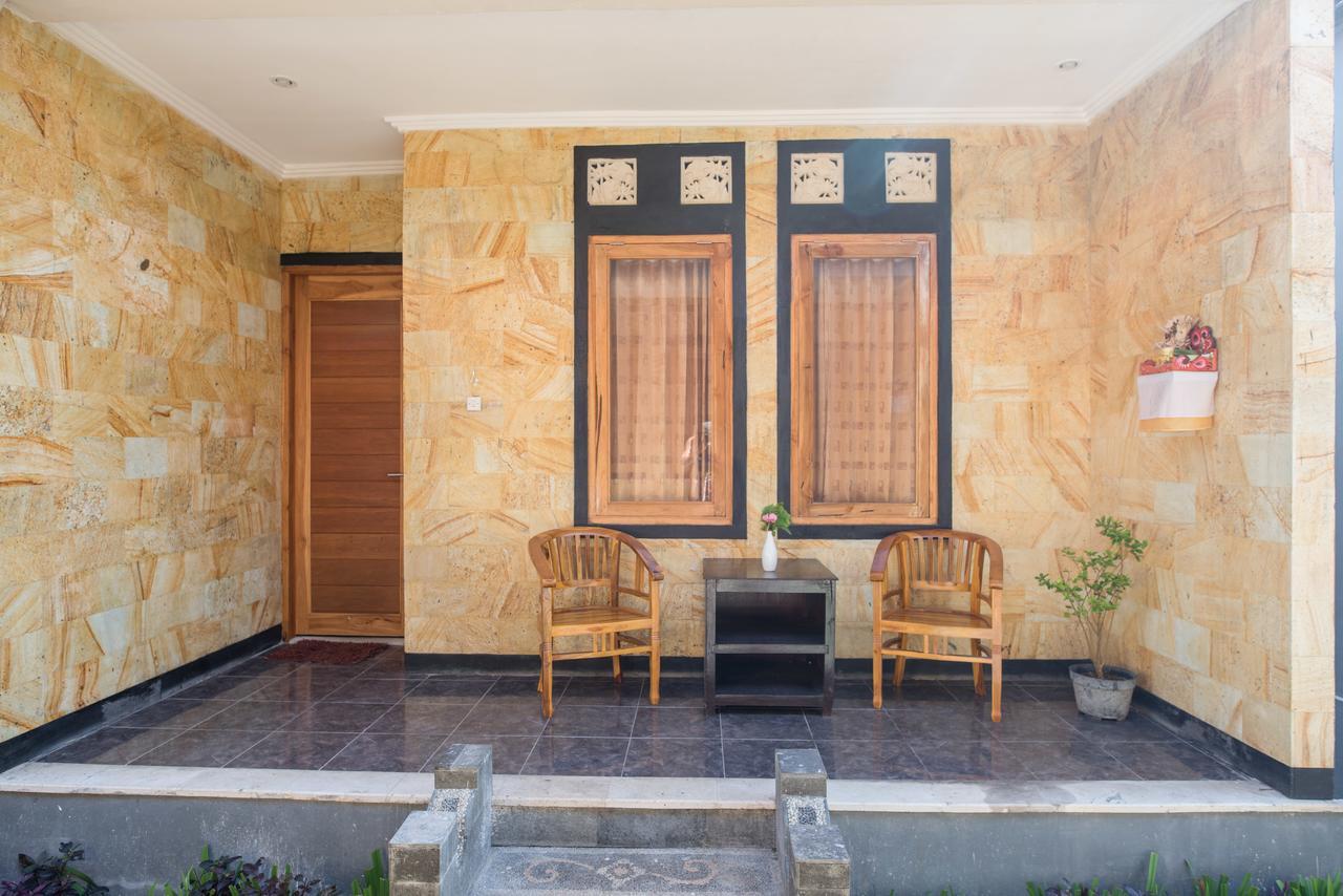 Villa Amari By Wizzela Batumadeg Bagian luar foto