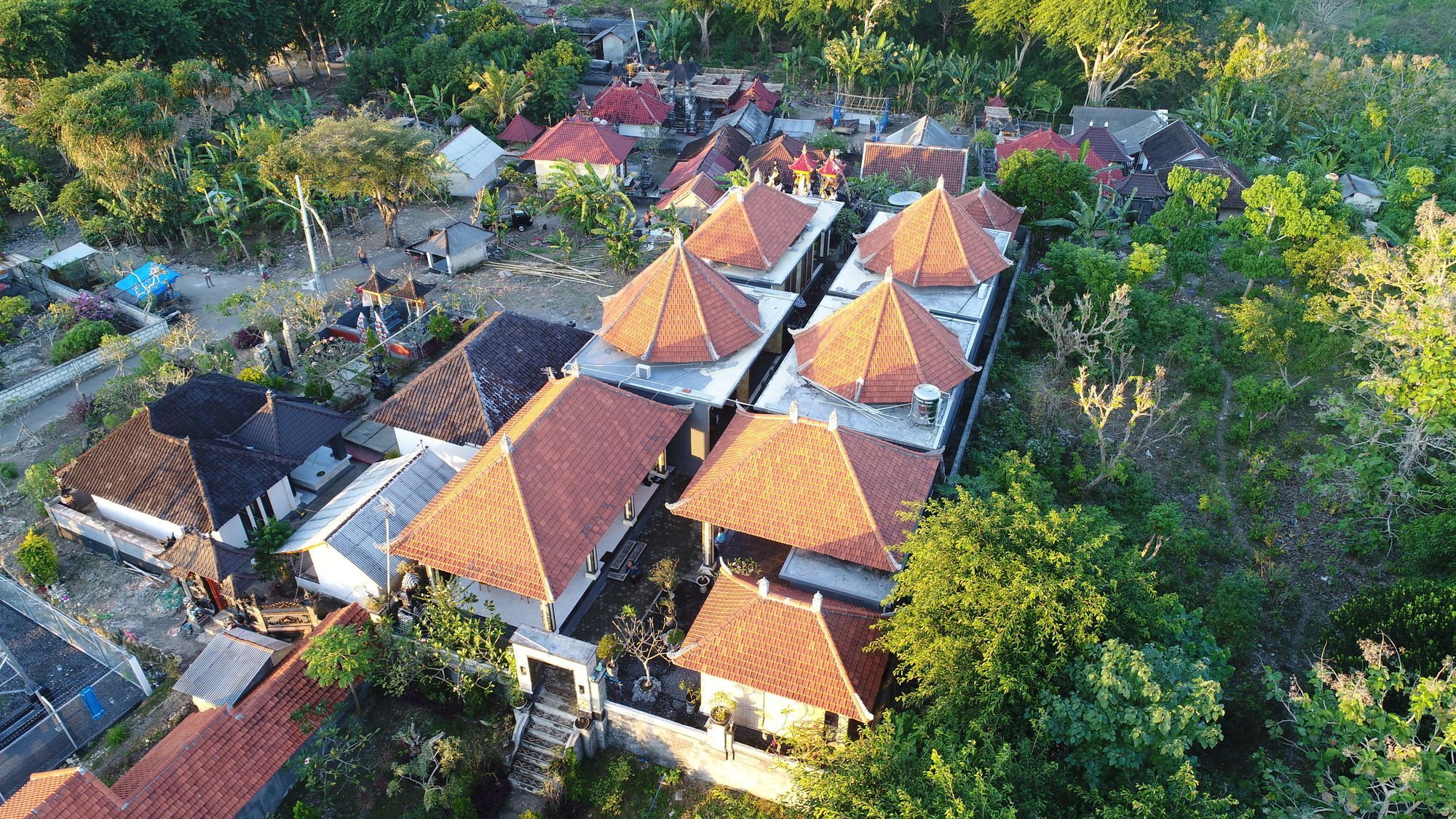 Villa Amari By Wizzela Batumadeg Bagian luar foto